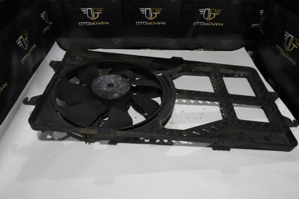 FORD TRANSİT 120 - 120 V ÇIKMA PARÇA TRANSİT 2000 KLİMA RADYATÖR